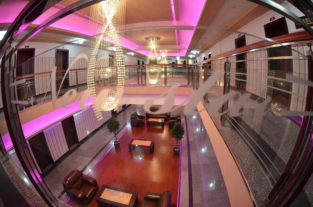 Hotel New Star Skopje Esterno foto