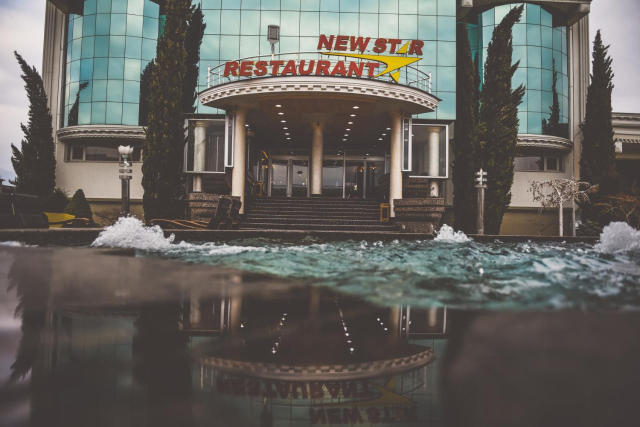 Hotel New Star Skopje Esterno foto