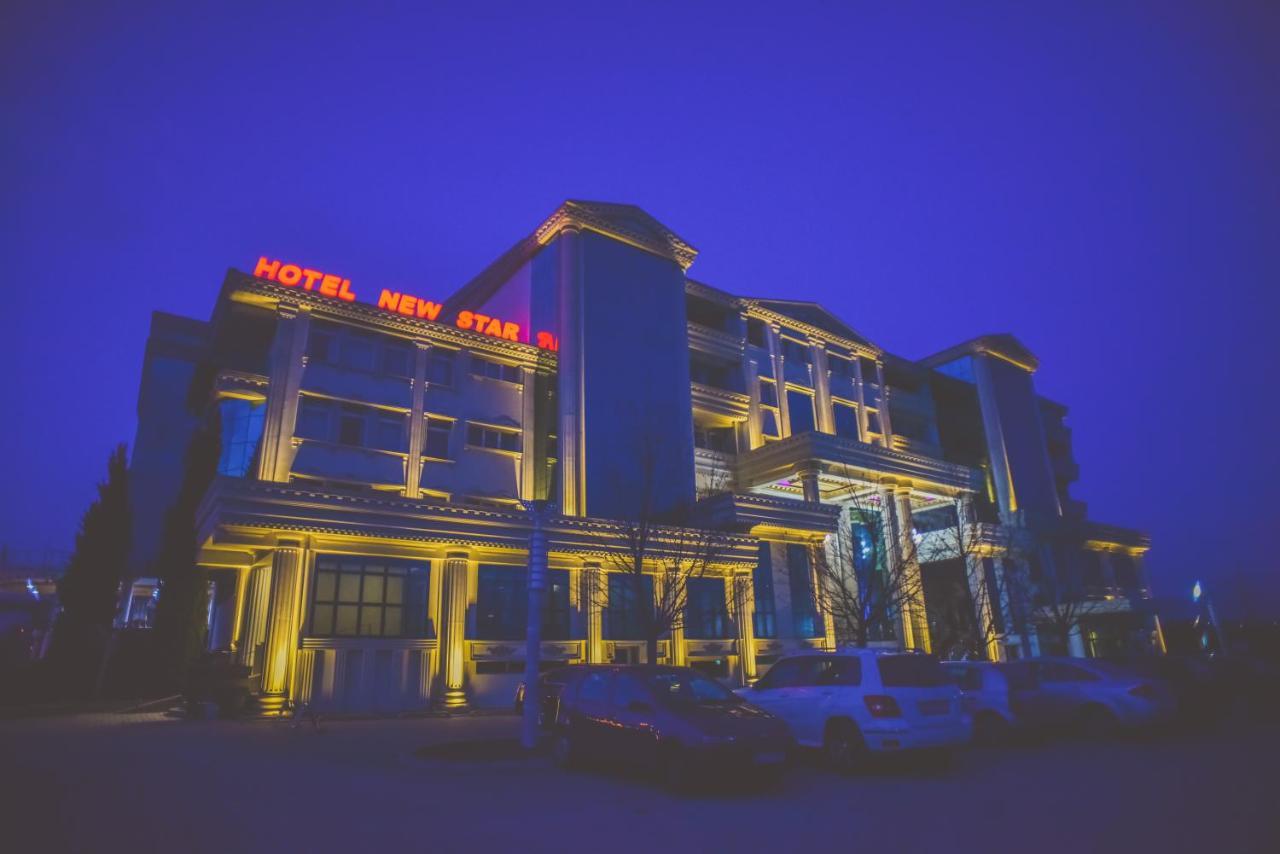 Hotel New Star Skopje Esterno foto