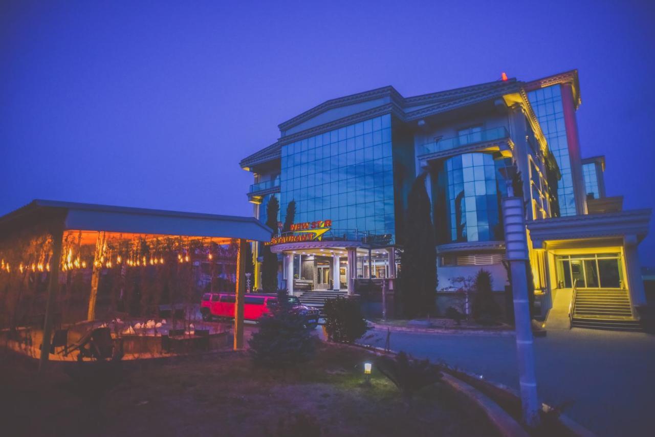 Hotel New Star Skopje Esterno foto