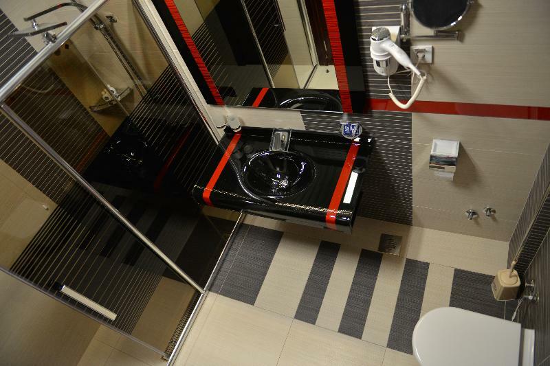 Hotel New Star Skopje Esterno foto
